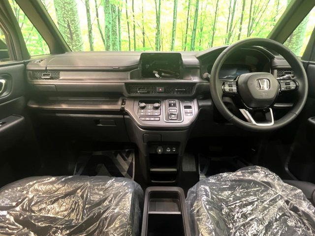 ステップワゴン2.0 e:HEV スパーダ