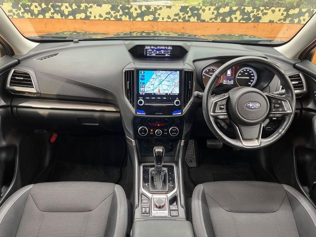 フォレスター2.5 ツーリング 4WD