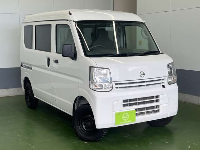 NV100クリッパーDX ハイルーフ 5AGS車 4WD