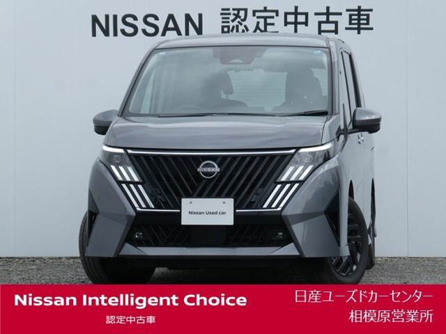 セレナ1.4 e-4ORCE ハイウェイスターV NissanConnectインフォテインメントシステム 4WD