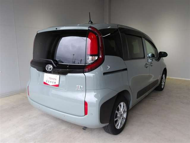 シエンタハイブリッド 1.5 G E-Four 4WD