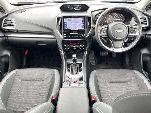フォレスター2.5 ツーリング 4WD