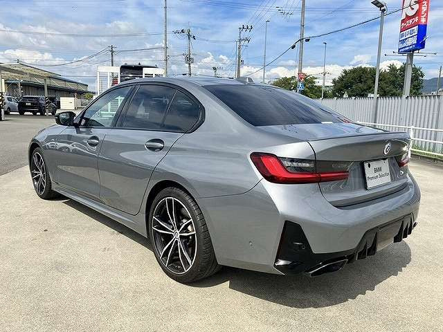 3シリーズセダンM340i xドライブ 4WD