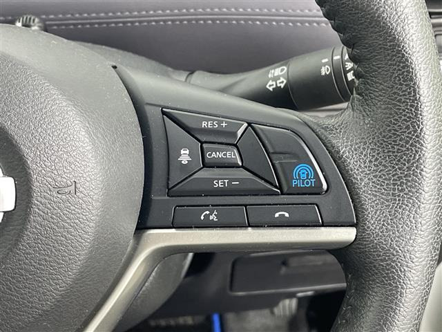 セレナ1.2 e-POWER ハイウェイスターV