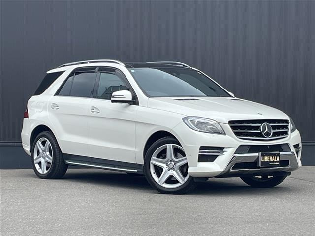 MクラスML350 ブルーテック 4マチック 4WD