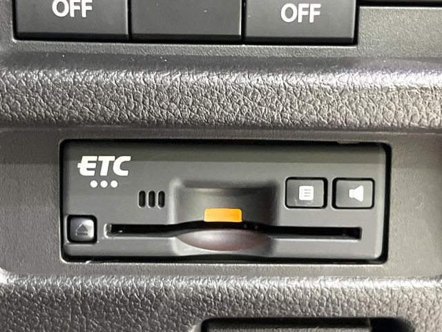 【ETC】高速道路の料金所をストレスなく通過!話題のスポットやサービスエリアに多い「スマートIC」利用時は必須のアイテムです。当店でセットアップを実施、ご納車当日からすぐにご利用いただけます!