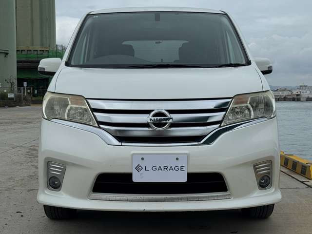 セレナ2.0 ハイウェイスター 4WD