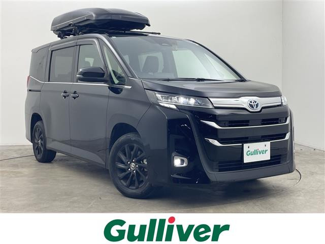ノア1.8 ハイブリッド Z E-Four 4WD