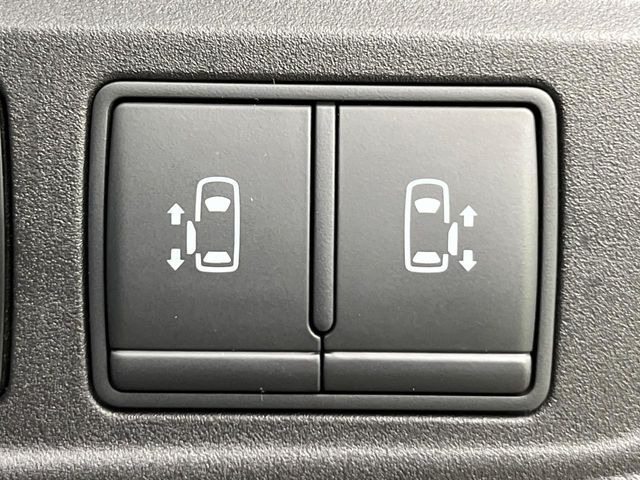 セレナ1.2 e-POWER ハイウェイスターV