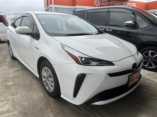 プリウス1.8 S