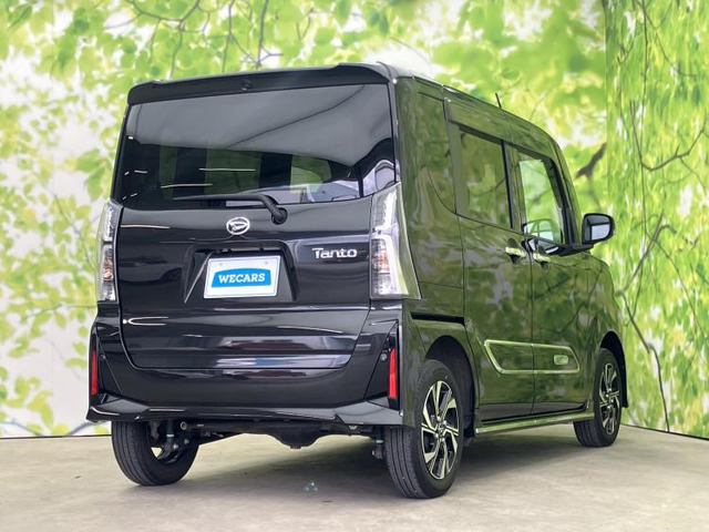 タントカスタムX 4WD