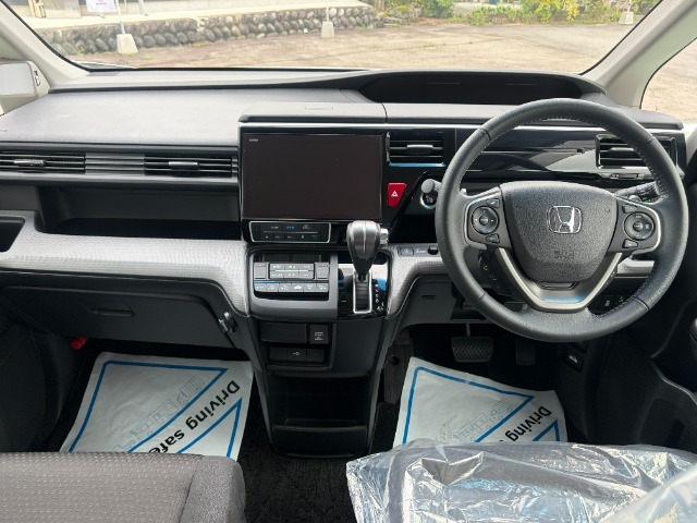 ステップワゴン1.5 スパーダ ホンダ センシング 4WD
