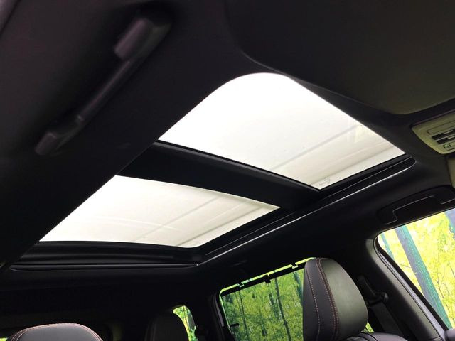 アウトランダーPHEV 2.4 P 4WD