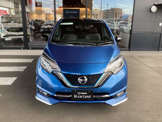ノート1.2 e-POWER メダリスト FOUR 4WD
