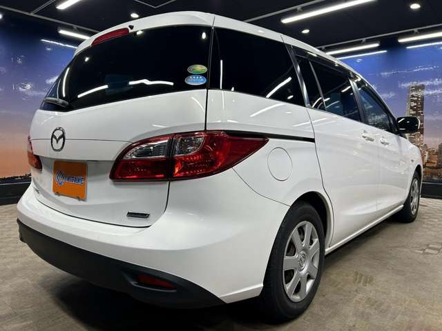 キッズスペースもございますので、お子様連れの方でも安心してお車を見て商談できます♪
