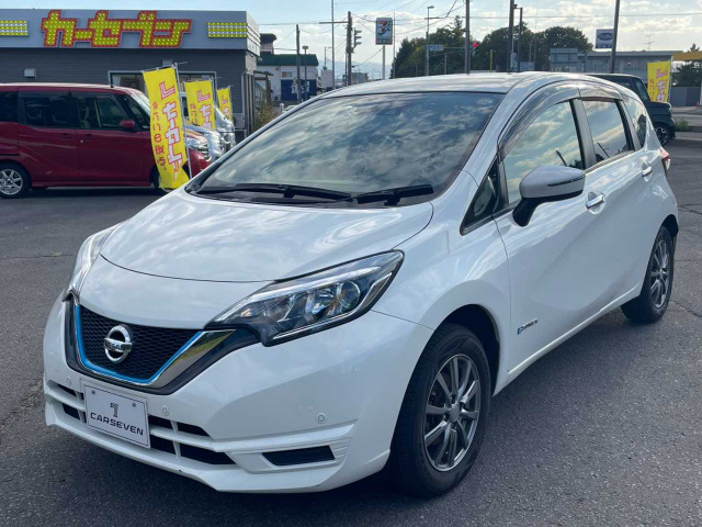 ノート1.2 e-POWER X FOUR 4WD