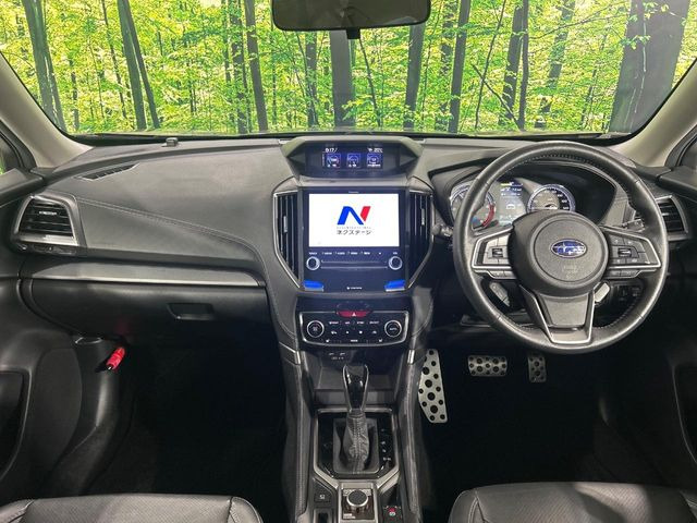 フォレスター2.5 プレミアム 4WD