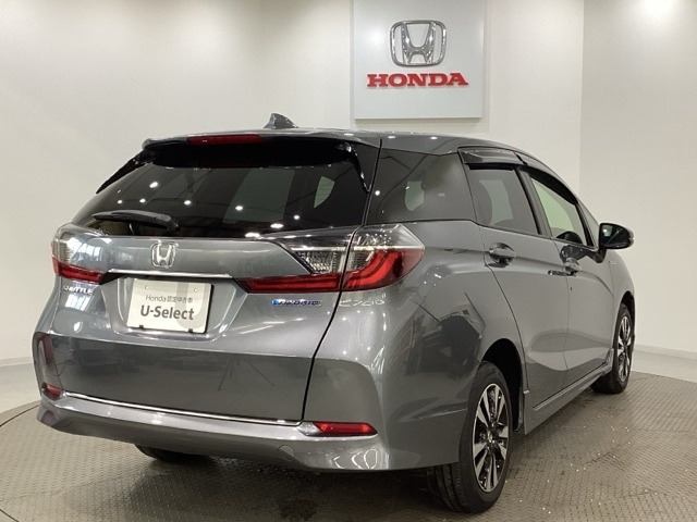 シャトル1.5 ハイブリッド X ホンダセンシング 4WD