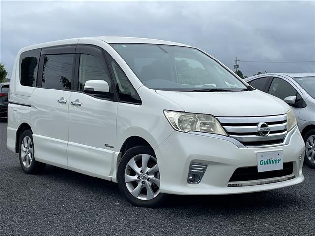 セレナ2.0 ハイウェイスター S-HYBRID Vセレクション