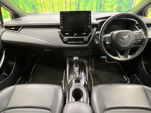 カローラツーリング1.8 ハイブリッド W×B