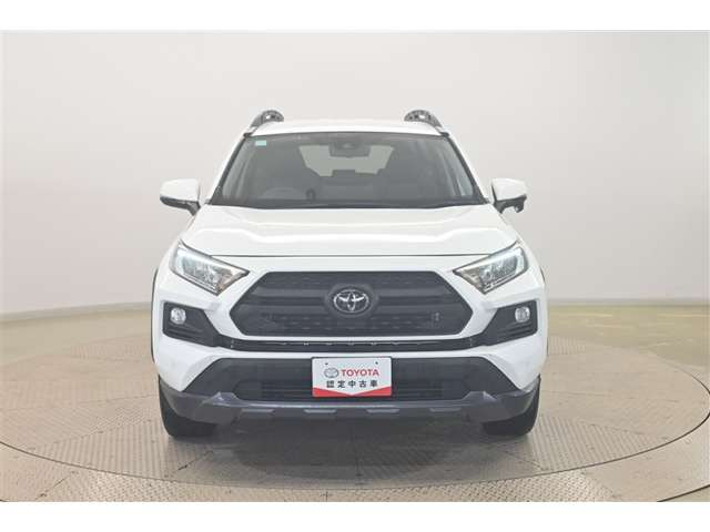 RAV42.0 アドベンチャー オフロードパッケージ 4WD