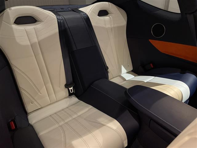 LC500h Lパッケージ