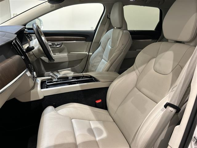 V90B6 AWD インスクリプション 4WD