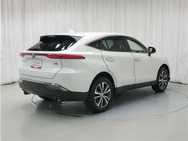 ハリアー2.5 ハイブリッド E-Four G 4WD