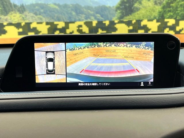 【360&deg;ビューモニター】専用のカメラにより、上から見下ろしたような視点で360度クルマの周囲を確認することができます☆死角部分も確認しやすく、狭い場所での切り返しや駐車もスムーズに行えます。