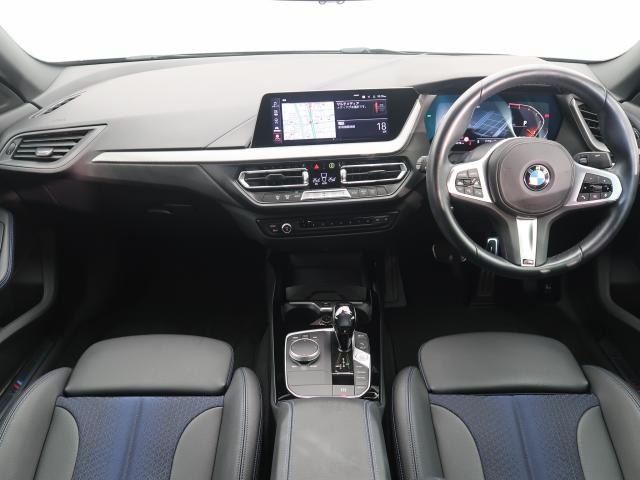 2シリーズグランクーペ218d Mスポーツ