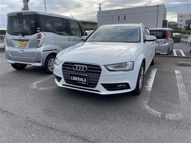 A4アバント2.0 TFSI クワトロ 4WD
