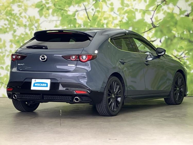 MAZDA3ファストバック1.8 XD バーガンディ セレクション