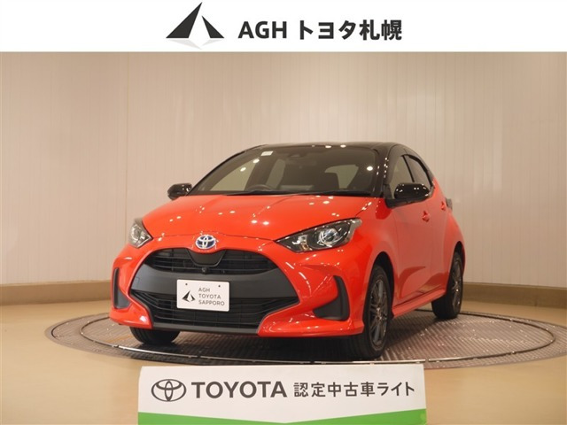 ヤリス1.5 ハイブリッド G E-Four 4WD