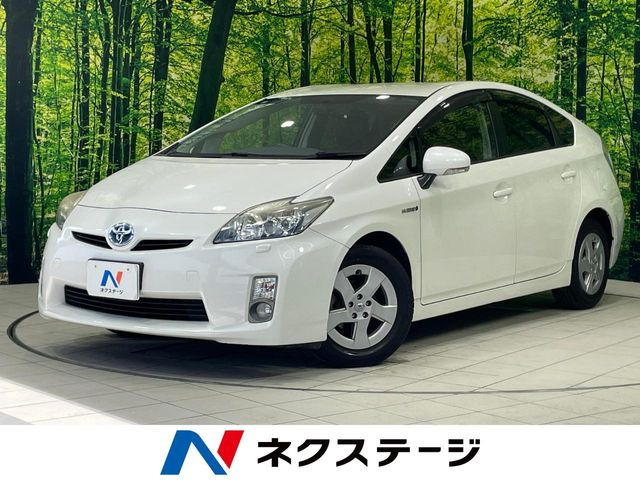 プリウス1.8 S LEDエディション