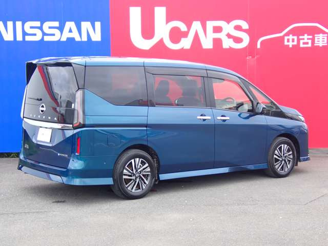 セレナ1.4 e-POWER ハイウェイスターV