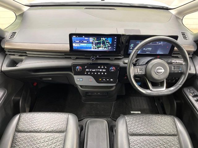 セレナ1.4 e-POWER ハイウェイスターV