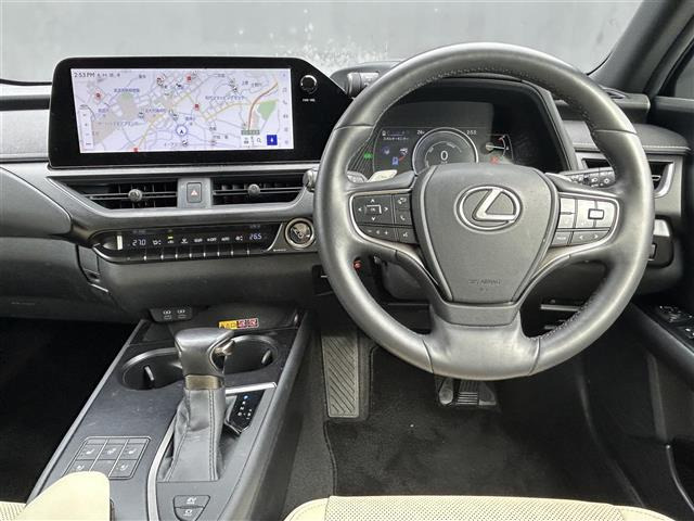 UX250h バージョンL