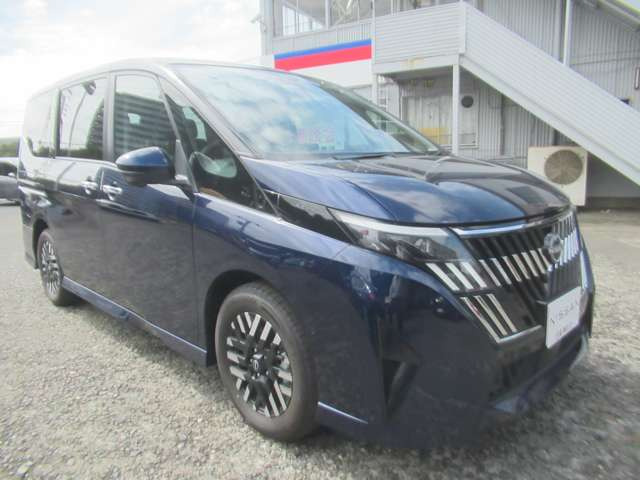 セレナ1.4 e-POWER ルキシオン