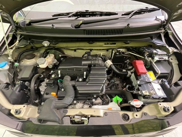 親切・丁寧な専門メカニックスタッフが応対!・車検・点検整備・事故等の修理などアフターサービスも安心。お車のカスタマイズもネクステージのサービススタッフまでご相談ください!