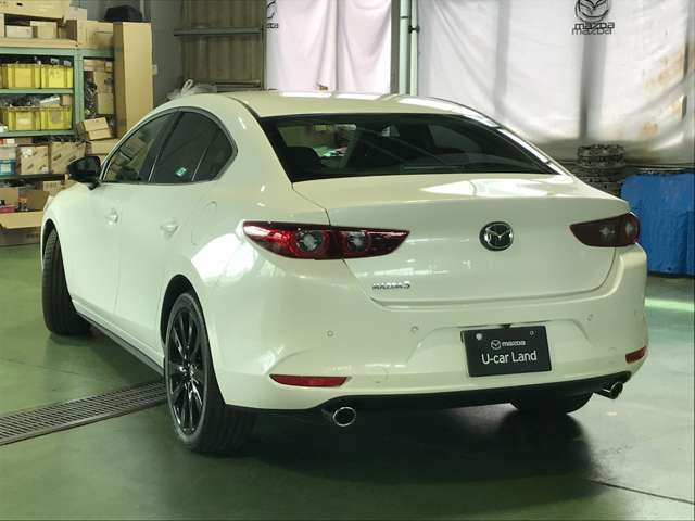 MAZDA3セダン1.8 XD ドライブ エディション