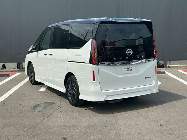 セレナ1.4 e-POWER ハイウェイスターV NissanConnectインフォテインメントシステム