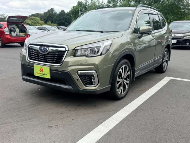 フォレスター2.5 プレミアム 4WD