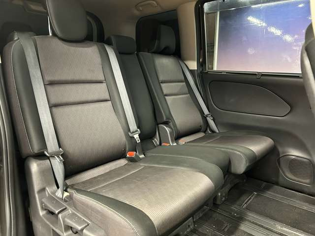 車内もキレイで嫌な臭いもありません☆車内の臭い、汚れが気になる方は内装のスチームクリーナーも施工可能です♪