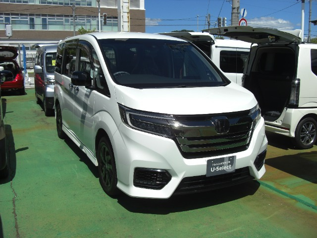 ステップワゴン1.5 スパーダ クールスピリット ホンダ センシング 4WD