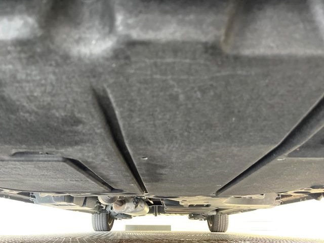 下回りがきれいなうちに、防錆加工の施工がオススメ。降雪地域はもちろん、沿岸部にお住いの方や、趣味でマリン・ウィンタースポーツをされる方にご好評いただいております。