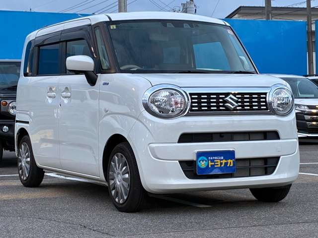 当店のお車はすべて点検をしてからのご納車となります。納車後の保証も付けさせて頂いておりますので安心して乗って頂けます。