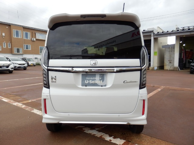N-BOXカスタムL 4WD