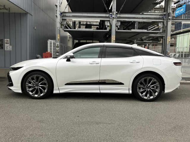 クラウンクロスオーバー2.5 G アドバンスト レザー パッケージ E-Four 4WD