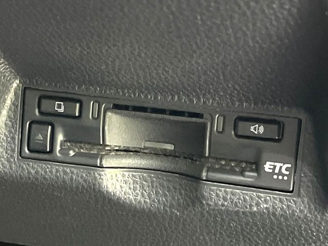【ETC】高速道路の料金所をストレスなく通過!話題のスポットやサービスエリアに多い「スマートIC」利用時は必須のアイテムです。当店でセットアップを実施、ご納車当日からすぐにご利用いただけます!