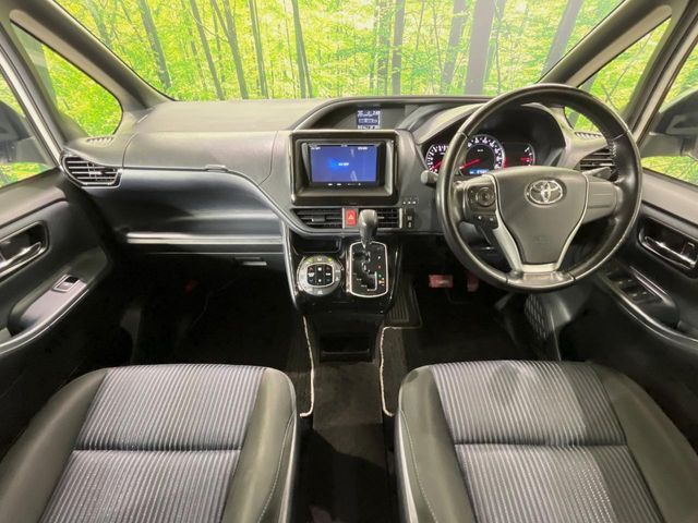ヴォクシー2.0 ZS 煌II
